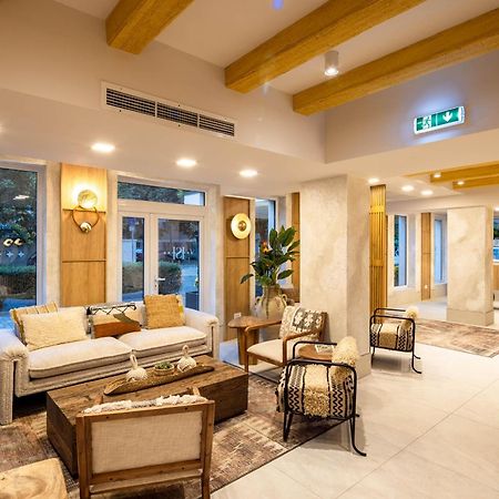 Hotel Serenity Timisoara Bagian luar foto